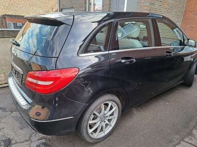 Mercedes B250