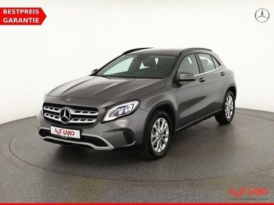 Gebraucht Mercedes GLA200 Style 156 PS (114 kW) 2018 Grau SUV