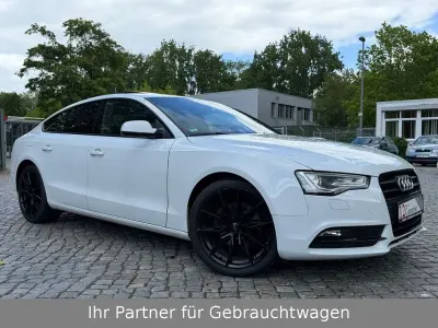 Używany Audi A5 Sportback Sport 190 KM (139 kW) 2015 Biały Hatchback