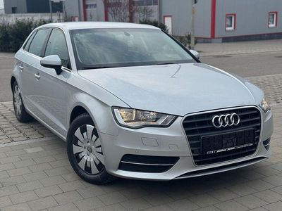 Gebraucht Audi A3 Ambiente 140 PS (102 kW) 2013 Silber Limousine