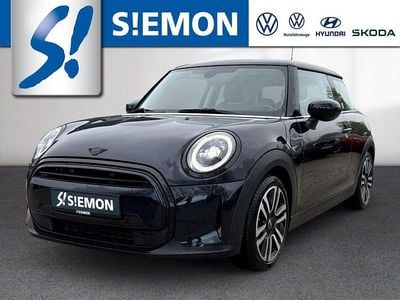Usata Mini Cooper Classic 136 CV (100 kW) 2022 Nero Utilitaria
