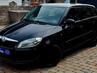 Gebraucht Skoda Fabia Cool Edition 90 PS (66 kW) 2013 Schwarz Kombi