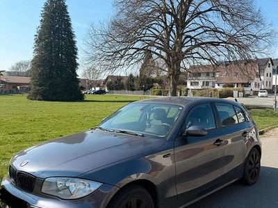 Gebraucht BMW 118 125 PS (91 kW) 2005 Grau Kleinwagen