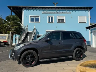 Gebraucht Suzuki Grand Vitara 169 PS (124 kW) 2010 Grau SUV