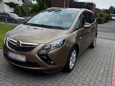 Gebraucht Opel Zafira Tourer 140 PS (102 kW) 2014 Braun Van / Kleinbus