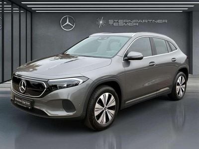 Mercedes EQA300