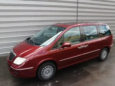 Gebraucht Lancia Phedra 136 PS (100 kW) 2003 Rot Van / Kleinbus