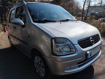 Gebraucht Opel Agila Elegance 58 PS (42 kW) 2002 Silber Van / Kleinbus