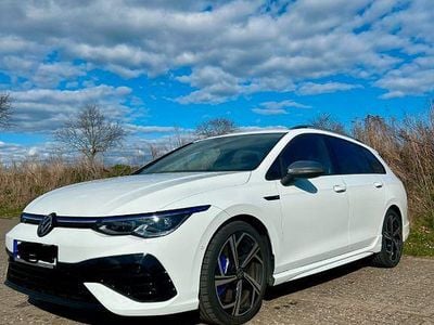 Brugt VW Golf VIII R 320 HK (235 kW) 2024 Hvid Stationcar