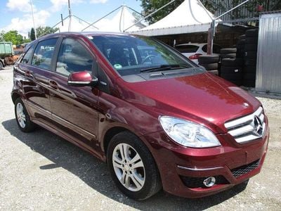 Mercedes B180