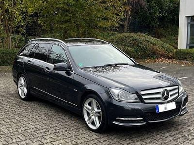 Gebraucht Mercedes C250 Avantgarde 204 PS (150 kW) 2011 Grau Limousine