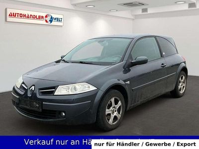 Gebraucht Renault Mégane II Avantage 111 PS (81 kW) 2008 Grau Limousine