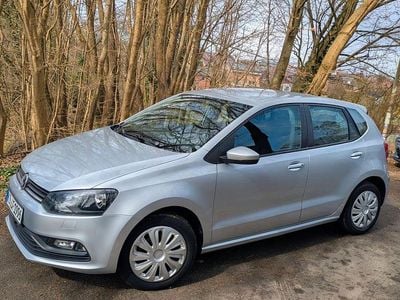 Gebraucht VW Polo Trendline 75 PS (55 kW) 2016 Grau Kleinwagen