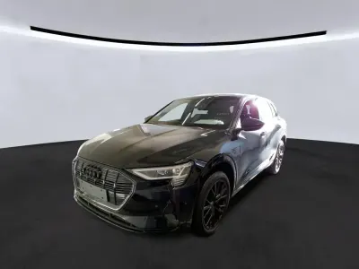 Gebraucht Audi e-tron S-Line 300 kW (408 PS) 2022 Brillantschwarz SUV