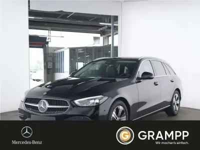 Gebraucht Mercedes C200 Advanced 163 PS (119 kW) 2025 Unilack schwarz Kombi