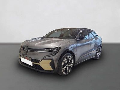 Schwarz Gebraucht 2022 Renault Mégane Iconic Limousine | 31.680 € (Etwas zu teuer)