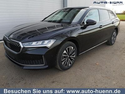 Cobaldblau Neu 2025 Skoda Superb Selection Kombi | 43.490 € (Superpreis)
