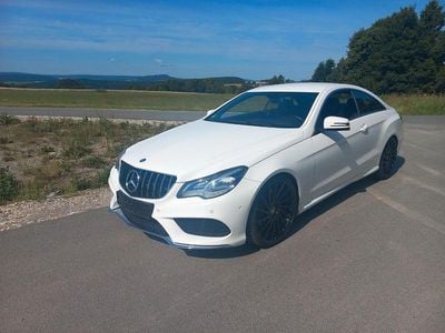 Weiß Gebraucht 2013 Mercedes 200 Coupé | 15.000 €