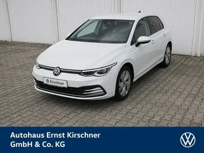 Gebraucht VW Golf VII Style 204 PS (150 kW) 2021 Weiß Kleinwagen