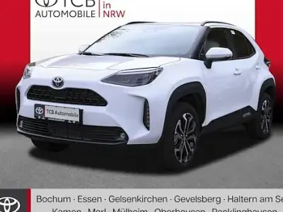 Neu Toyota Yaris Cross 130 PS (95 kW) 2025 Weiß SUV