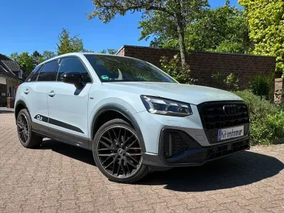 Używany Audi Q2 Edition .1 150 KM (110 kW) 2021 Szary SUV