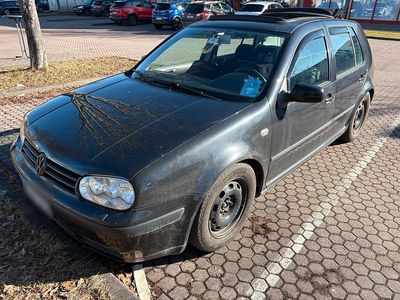 Gebraucht VW Golf IV 75 PS (55 kW) 2003 Schwarz Kleinwagen