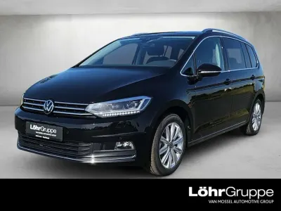 Neu VW Touran Highline 150 PS (110 kW) 2026 Grenadillschwarz metallic Van / Kleinbus