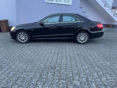 Mercedes E350