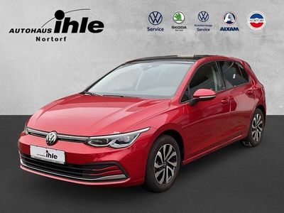 Gebraucht VW Golf VIII Active 150 PS (110 kW) 2021 Rot / kings red metallic Limousine
