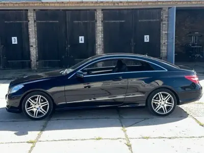 Gebraucht Mercedes E350 306 PS (225 kW) 2013 Schwarz Coupé