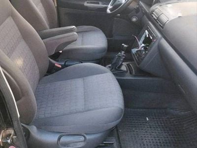 Usata Seat Alhambra Vigo 131 CV (96 kW) 2005 Nero Monovolume