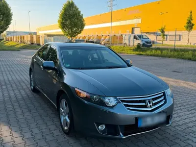 Usata Honda Accord Executive 201 CV (147 kW) 2010 Grigio Berlina