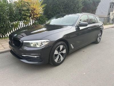 Gebraucht BMW 520 190 PS (139 kW) 2019 Grau Kombi
