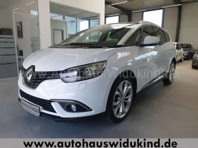 Gebraucht Renault Grand Scénic IV Experience 116 PS (85 kW) 2017 Weiß Van / Kleinbus