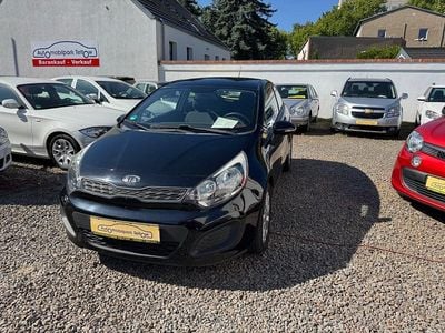 Gebraucht Kia Rio Edition 7 86 PS (63 kW) 2012 Schwarz Kleinwagen