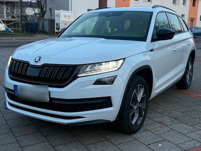 Weiß Gebraucht 2018 Skoda Kodiaq SportLine SUV | 22.350 € (Teuer)
