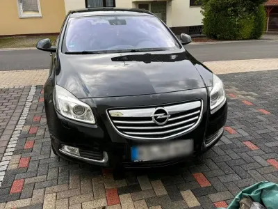 Gebraucht Opel Insignia Innovation 163 PS (119 kW) 2012 Schwarz Limousine