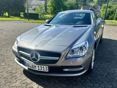 Gebraucht Mercedes SLK200 184 PS (135 kW) 2012 Silber Cabrio