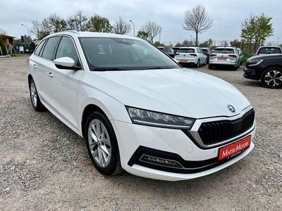 Usata Skoda Octavia Style 150 CV (110 kW) 2023 Bianco Station wagon