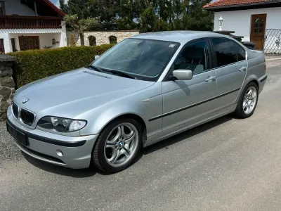 Używany BMW 325 192 KM (141 kW) 2002 Srebrny Sedan/Limuzyna