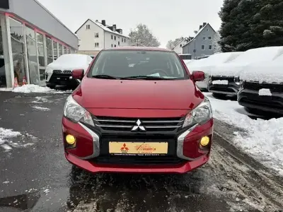 Gebraucht Mitsubishi Space Star Spirit+ 80 PS (58 kW) 2021 Rot Kleinwagen