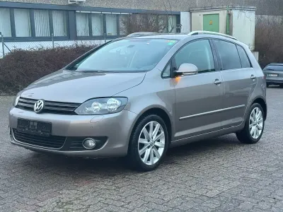 Używany VW Golf Sportsvan Highline 160 KM (117 kW) 2012 Brązowy Minivan