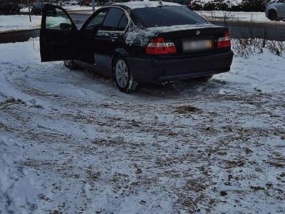 Usata BMW 325 192 CV (141 kW) 2002 Blu Berlina