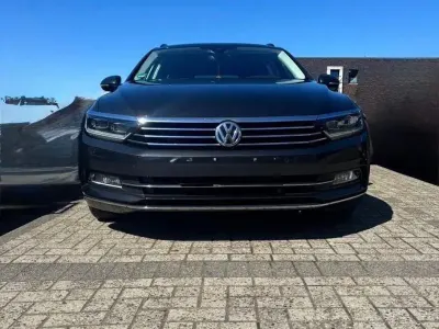 Gebraucht VW Passat Highline 190 PS (139 kW) 2017 Schwarz Kombi