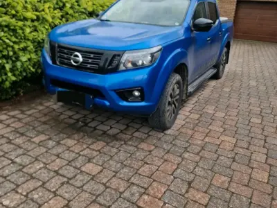 Gebraucht Nissan Navara N-Guard 190 PS (139 kW) 2020 Blau Pickup