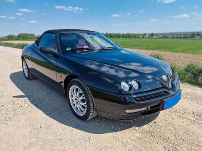 Gebraucht Alfa Romeo Spider Lusso 155 PS (114 kW) 1999 Schwarz Cabrio
