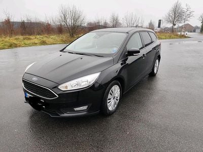 Gebraucht Ford Focus 95 PS (69 kW) 2017 Schwarz Kombi