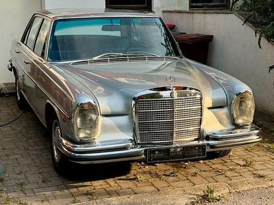 Silber Gebraucht 1969 Mercedes W108 Limousine | 19.900 €
