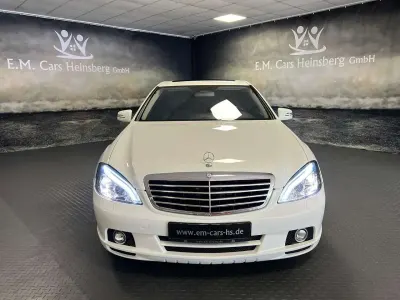 Gebraucht Mercedes S500 387 PS (284 kW) 2006 Weiß Limousine