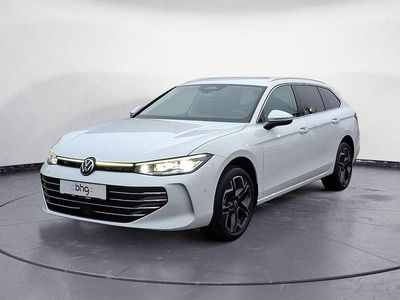 Pure white Gebraucht 2026 VW Passat Elegance Kombi | 45.888 € (Teuer)